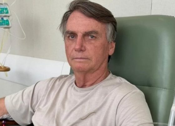Saúde de Bolsonaro dificulta envio do ex-presidente para a Papuda