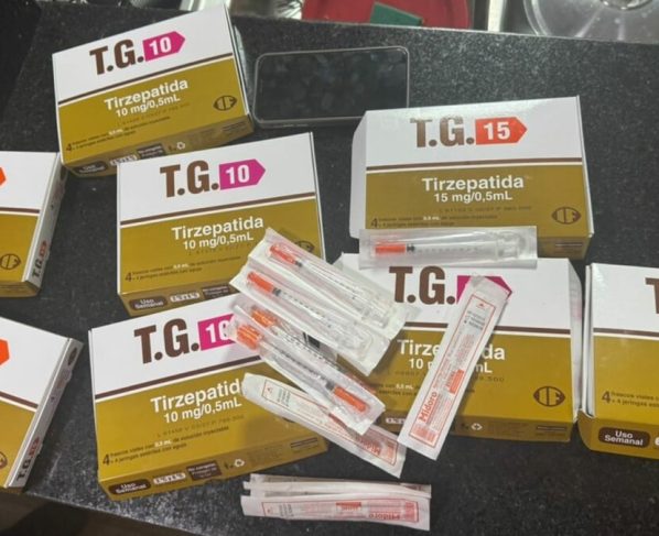 Mulher é presa por vender medicamento irregular para emagrecimento em Goiânia