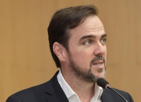 "Trabalho para ser segundo nome ao Senado com Gracinha", diz Mendanha