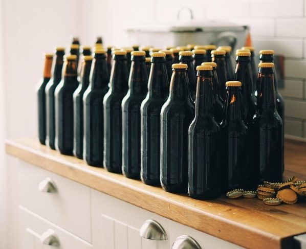 Vereador quer proibir comércio de bebidas em instituições de ensino de infantil a superior, em Goiânia