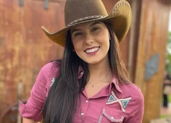 Cantora responde sobre suposta rivalidade com Ana Castela: "Somos diferentes" Artista falou das comparações feitas pelo público