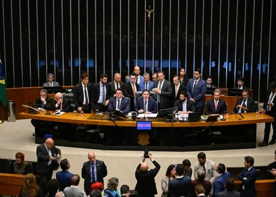 Aprovado na Câmara, PL da Dosimetria deve ser votado no Senado ainda em 2025 - destaque galeria