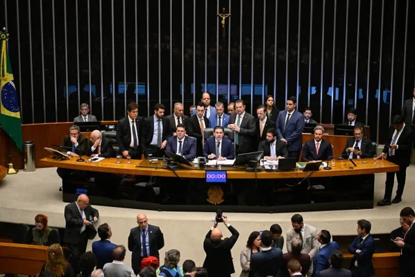 Aprovado na Câmara, PL da Dosimetria deve ser votado no Senado ainda em 2025 - destaque galeria