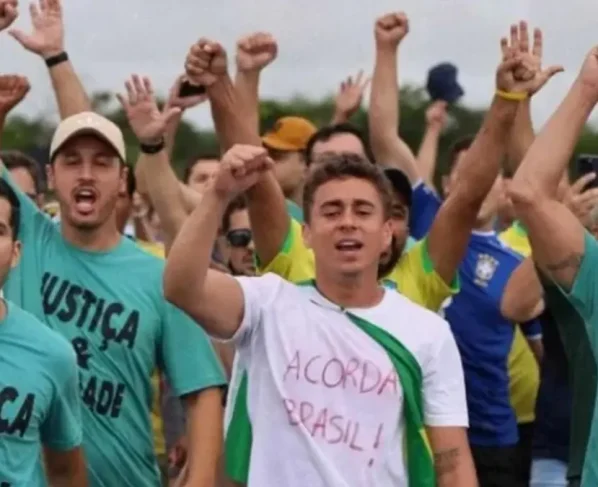 Deputados do PT acionam órgãos federais para suspender caminhada em apoio a Bolsonaro
