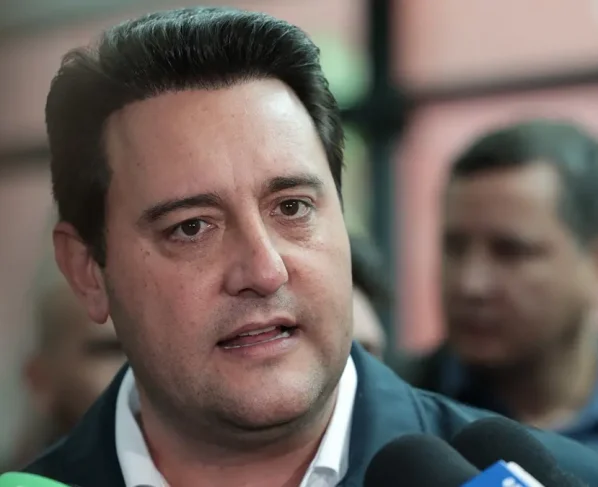'Grande liderança', diz Ratinho Jr. sobre Caiado após goiano se filiar ao PSD