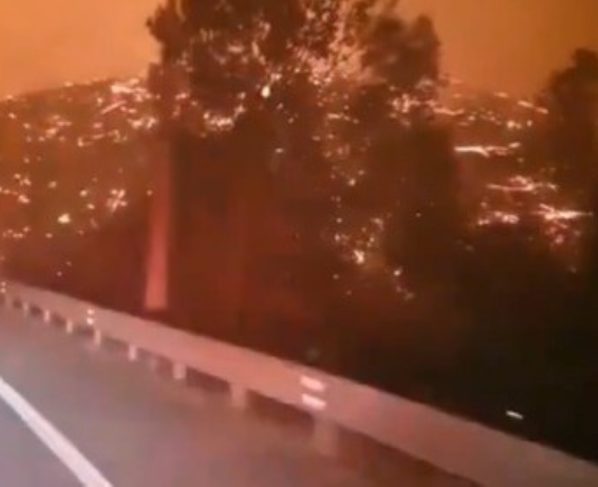 Foto colorida de incêndio - Metrópoles