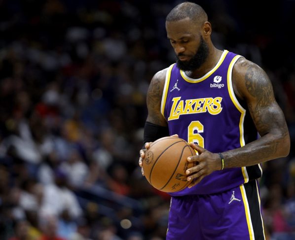 Los Angeles Lakers LeBron James