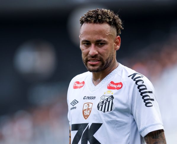 Neymar admite chance de se aposentar: “Não sei o que vai acontecer” - destaque galeria