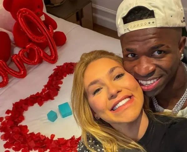 'Apaixonado por você': Vini Junior publica declaração para a Virginia após rumores de crise