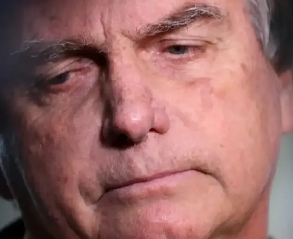 Imagem mostra ex-presidente Jair Bolsonaro