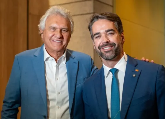 Imagem mostra ex-governador Ronaldo Caiado e governador Eduardo Leite