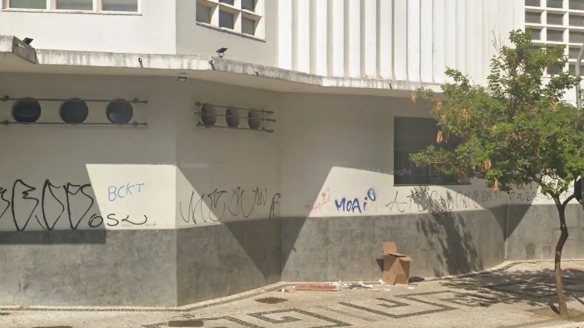 Projetos preveem recompensa quem denunciar descarte irregular de lixo e pichações em Goiânia