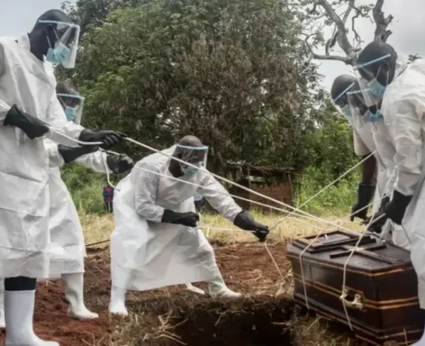 União Africana alerta para mais de 1.100 casos suspeitos de ebola 263 casos foram confirmados nos dois países, com 43 mortes registradas