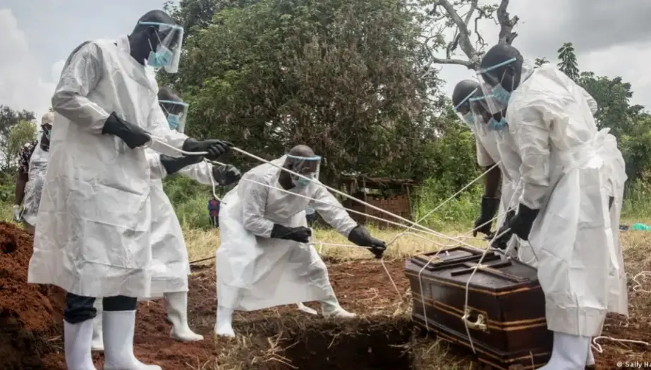 União Africana alerta para mais de 1.100 casos suspeitos de ebola 263 casos foram confirmados nos dois países, com 43 mortes registradas