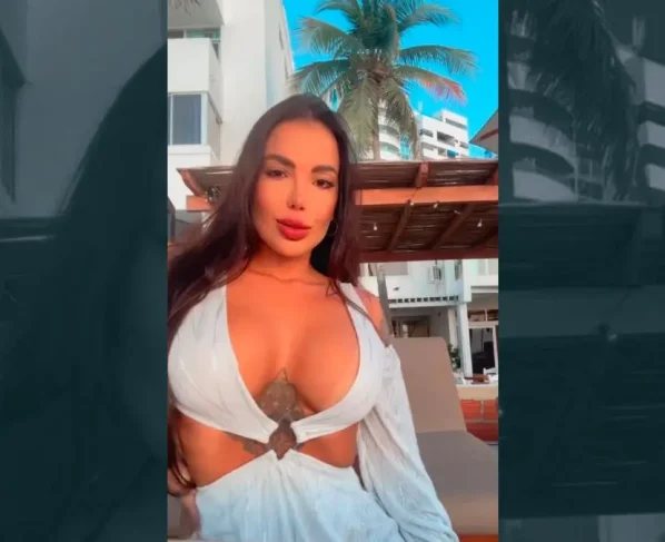 Kauana Bilhar em Dubai